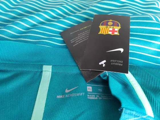 Barcelona jersey Nike Aeroswift tag detail