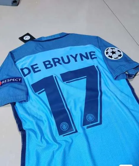 Manchester City 2016-17 Home Kit back - De Bruyne 17