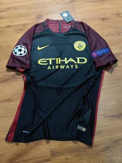 Manchester City 2016-17 Away Jersey full front