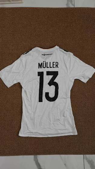 Germany 2017 Home Kit back - Muller 13