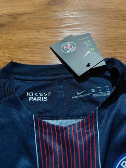PSG jersey Ici C'est Paris collar detail
