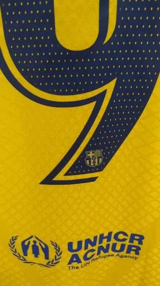 Barcelona 2022-23 Away Kit number 9 with crest detail