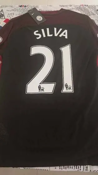 Manchester City 2016-17 Away Kit back - Silva 21